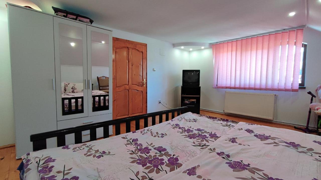Apartmán Dariamaf Câmpulung Moldovenesc Exteriér fotografie